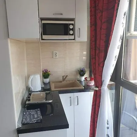 Alina Apartman Saturn